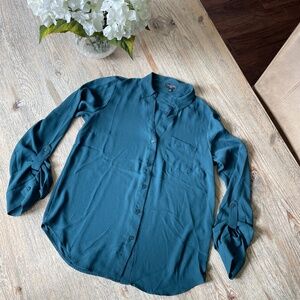 The Limited Ashton Button-Up